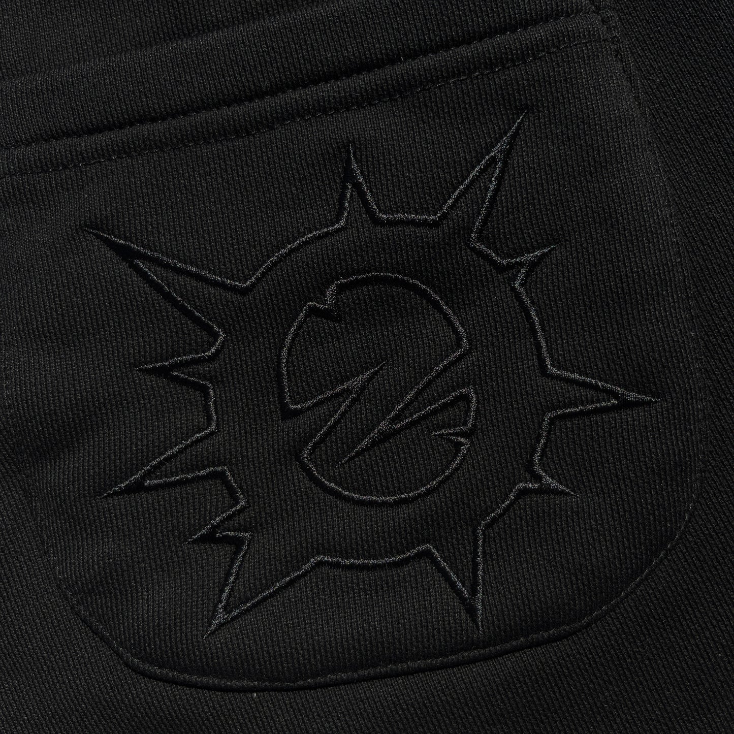 DOUBLE-WAISTED SHORTS BLACK