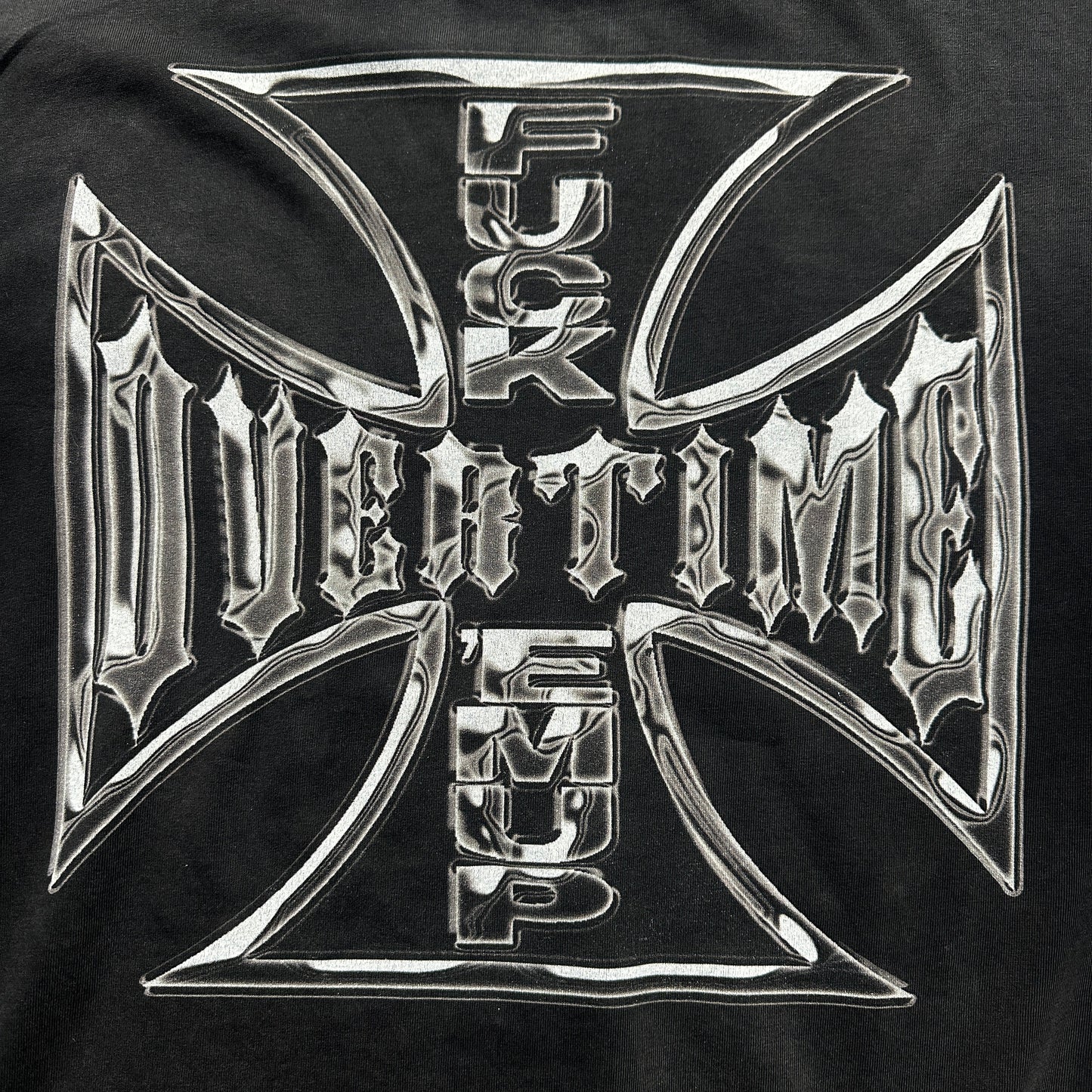 PIERCED T-SHIRT