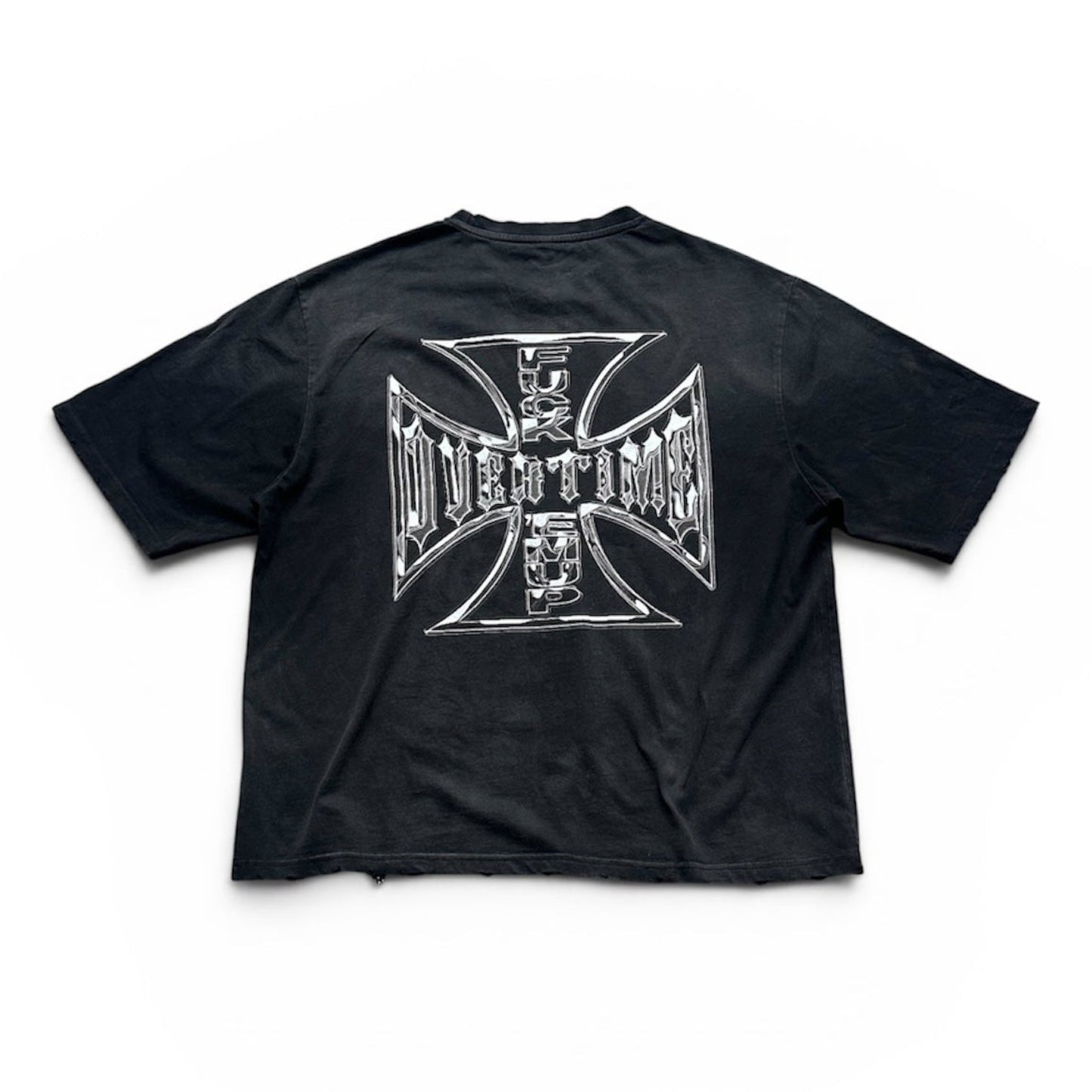 PIERCED T-SHIRT